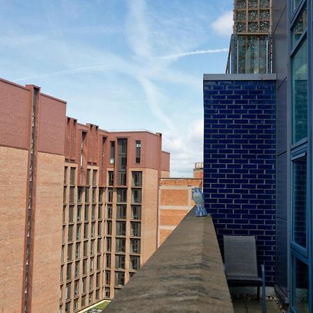Sidemersey Livings- Convenient 1-Bedroom Flat With A View, Central 리버풀 외부 사진