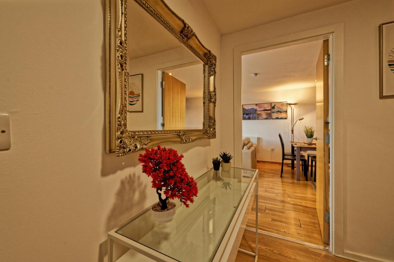 Sidemersey Livings- Convenient 1-Bedroom Flat With A View, Central 리버풀 외부 사진